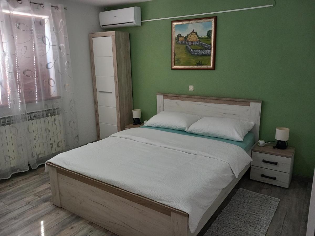 Guesthouse Mario Korenica Ngoại thất bức ảnh