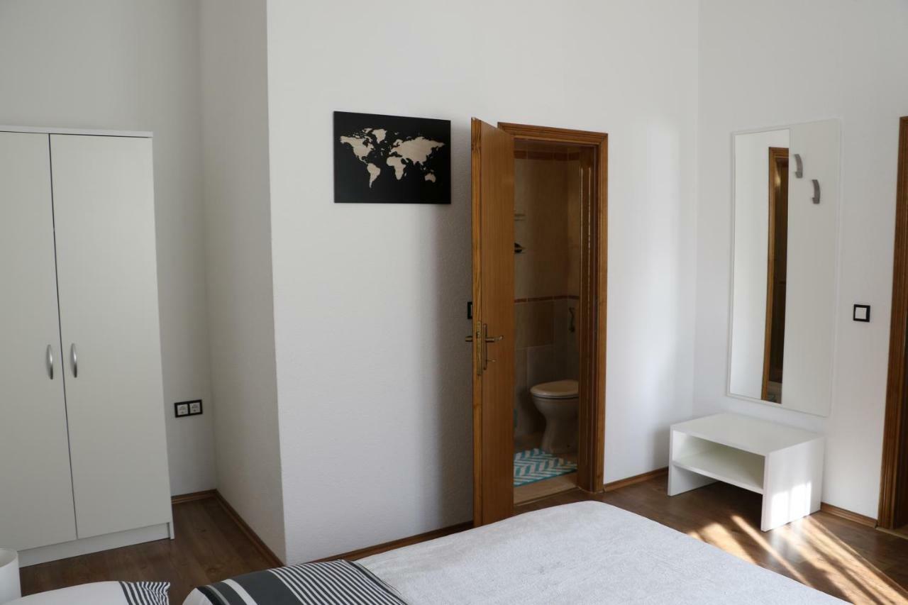 Guesthouse Mario Korenica Ngoại thất bức ảnh