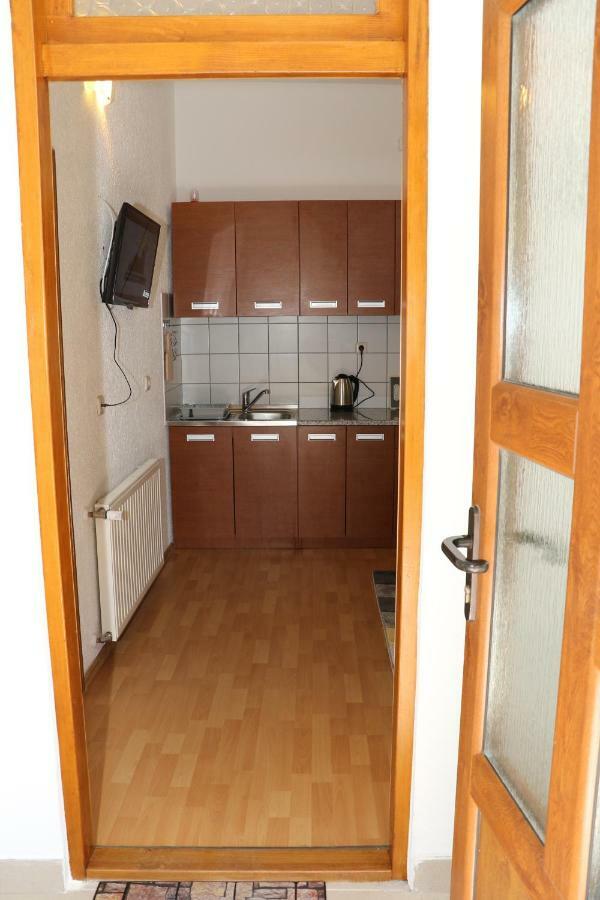 Guesthouse Mario Korenica Ngoại thất bức ảnh